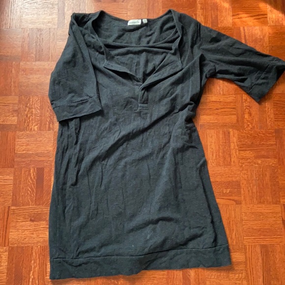 Momzelle Madelyn Nursing Tunic - Picture 2 of 4